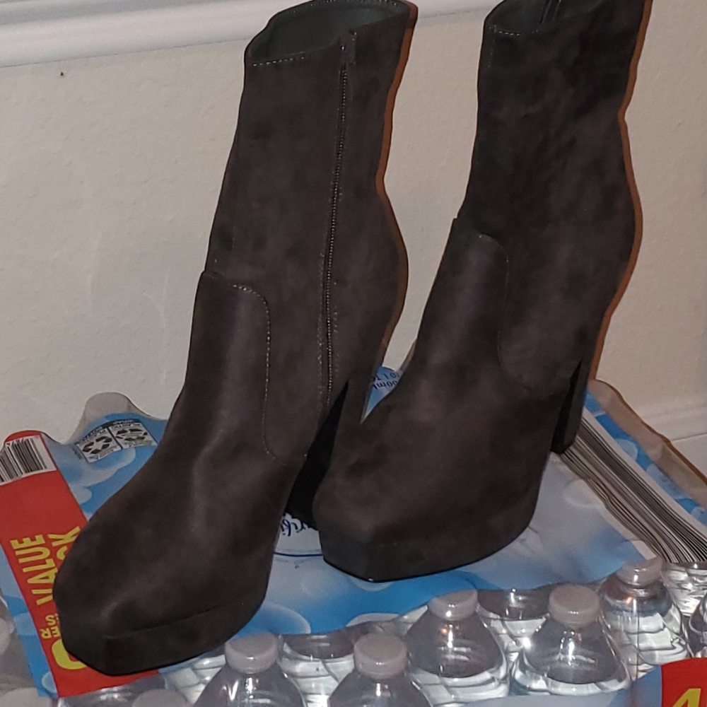 Plat form booties